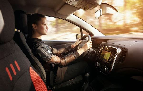 03-malos-habitos-conduccion-2013-dssx